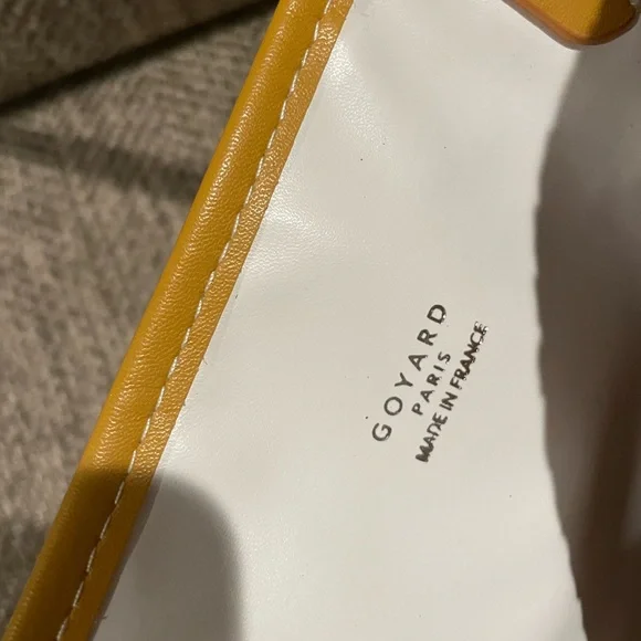 Yellow Tote Bag - Picture 4 of 9